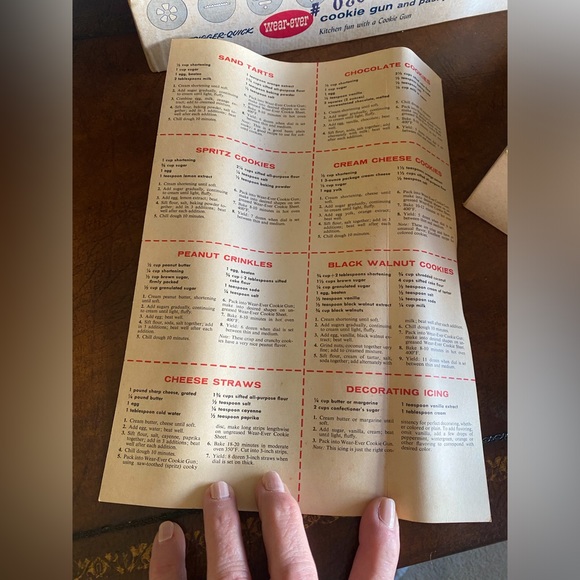 EUC Vintage Wear-Ever Cookie Gun & Pastry Decorator Complete-Original Box #3365 - Picture 11 of 11